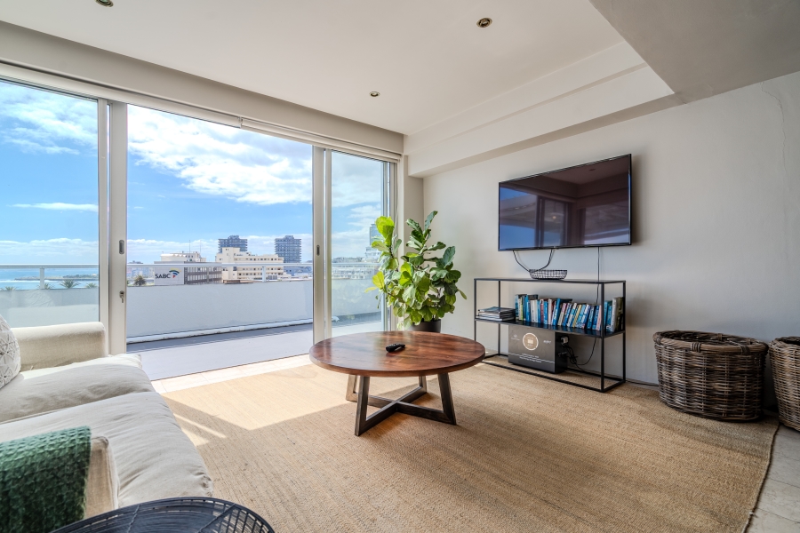 2 Bedroom Property for Sale in Sea Point Western Cape